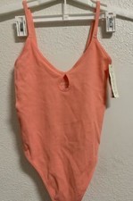    Colsie Womens Pink Ribbed Seamless Pullover Keyhole Front Bodysuit Small 