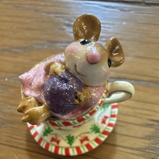 WFF Special Color Mouse Figurine in Christmas Teacup & Saucer Ceramic