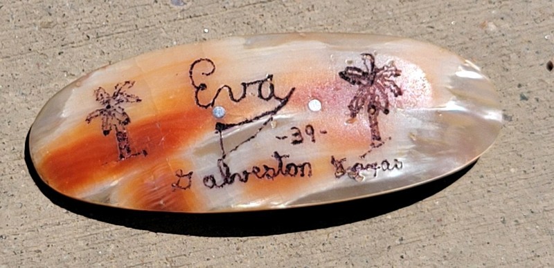 GALVESTON TEXAS ~ "EVA -39-" ~ ABALONE PIN ~ VINTAGE ~ PALM TREES ~ SOUVENIR PIN