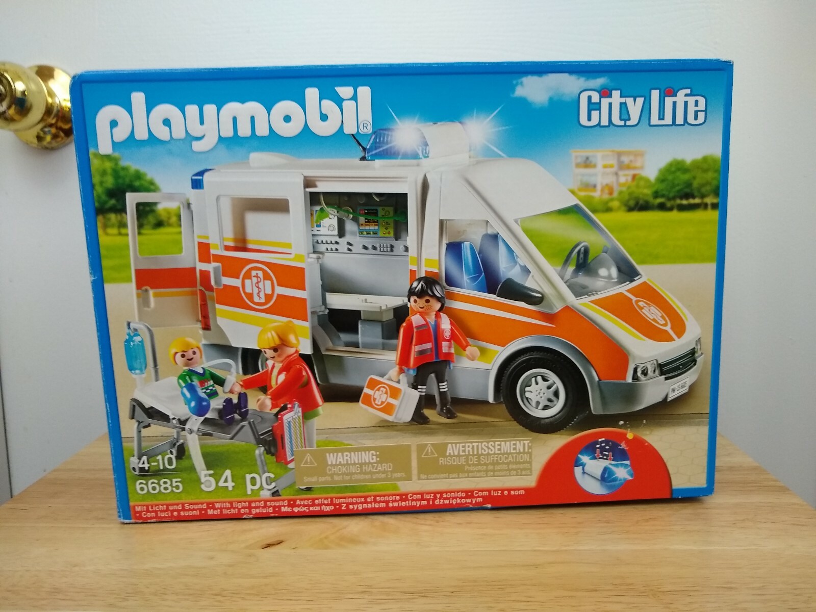 playmobil ambulance