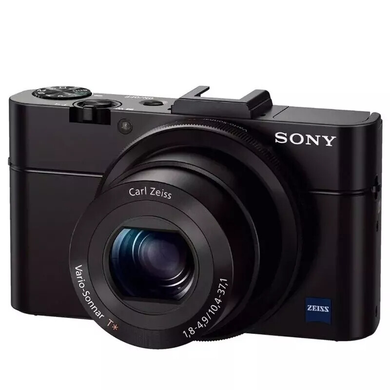 Sony DSC-RX100 II Digital Camera 20.20 million Pixel 3.6x Optical
