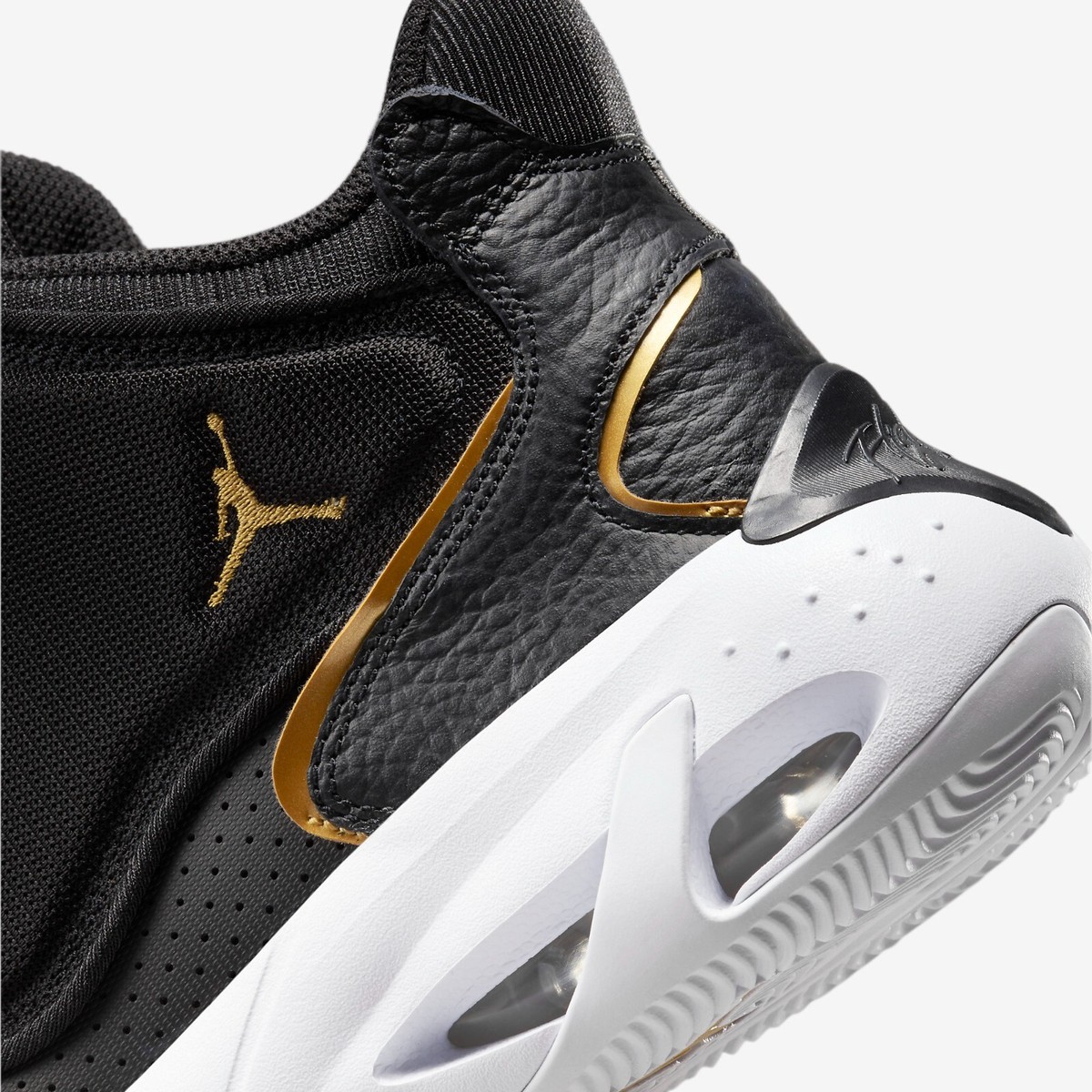 Jordan Brand（NIKE） - ジョーダン マックス オーラ 4 DN3687-007 26cm Nike Jordan Max Aura 4 Black Metallic Gold DN3687-007 Men's