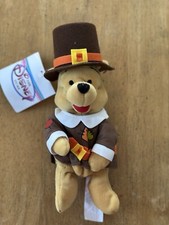 Disney Store Vintage Thanksgiving  PILGRIM POOH  8  Bean Bag Plush 