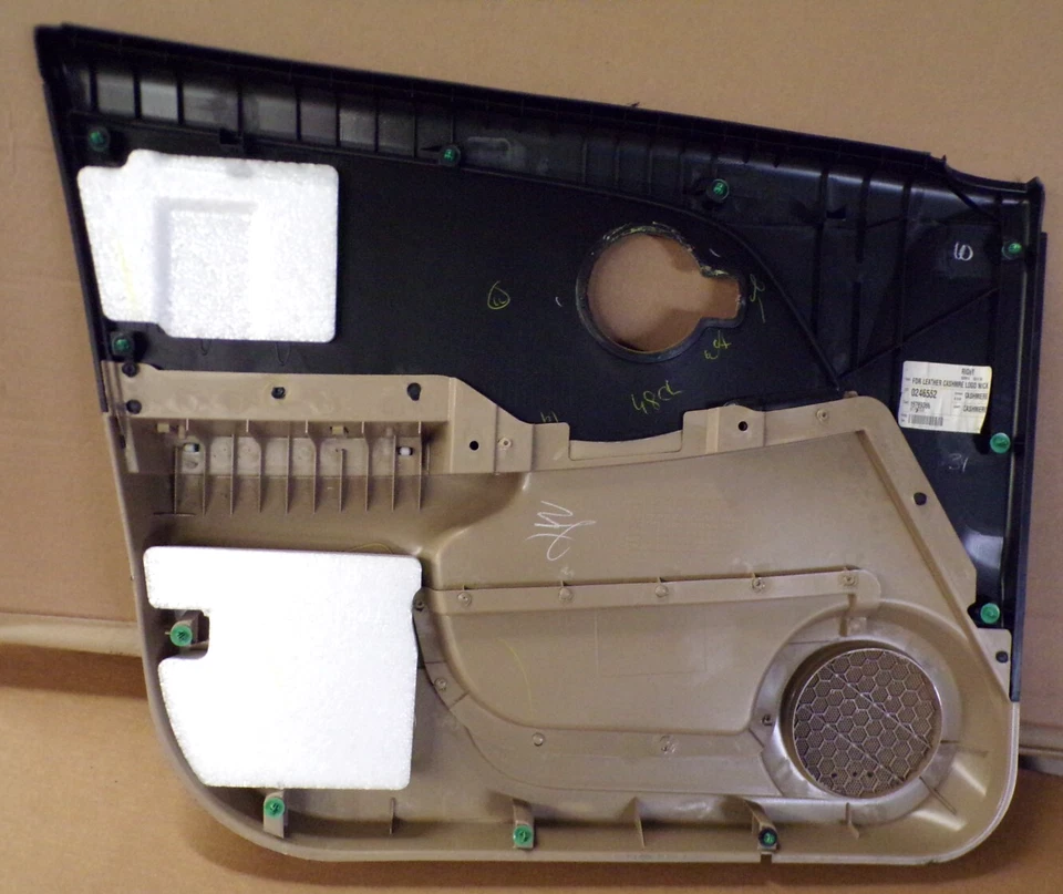 Chevy Equinox 2006 2005 panel de puerta (delantero del pasajero) cuero cachemir Foto 3 de 4