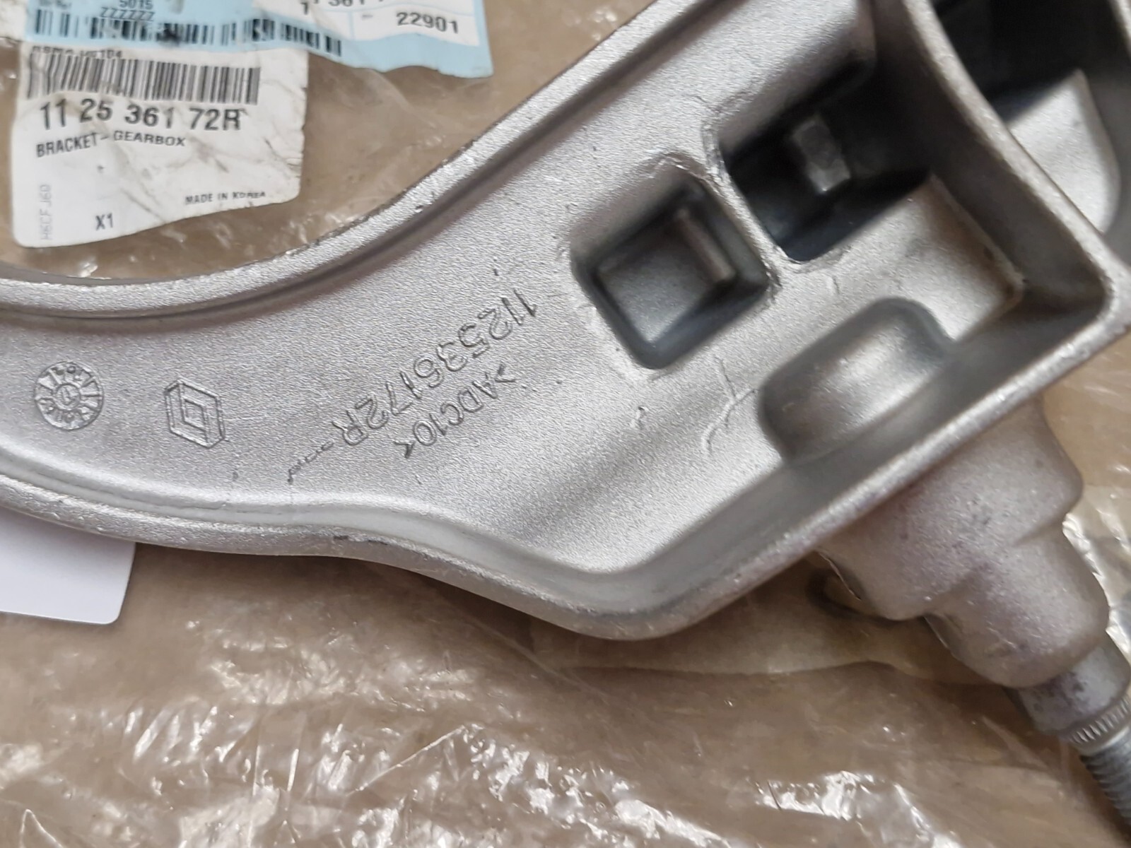 Renault MEGANE IV 2019 Gearbox Mounting Bracket 112536172R Fan1112 