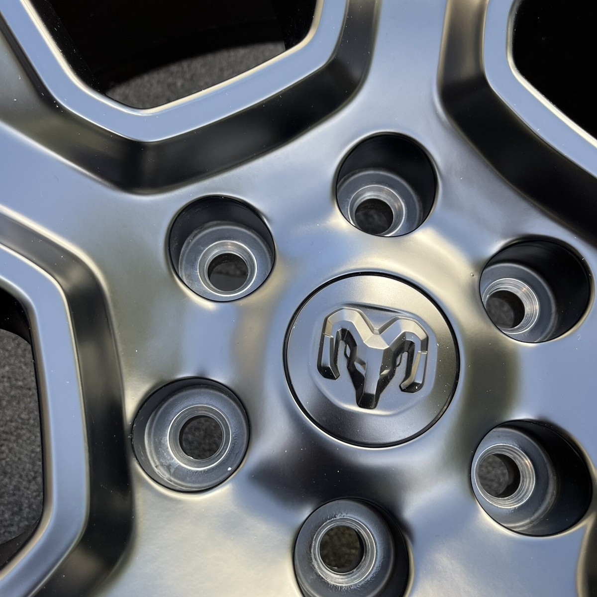 SINGLE 22 INCH WHEEL/RIM RAM 1500 2020-2023 GENUINE OEM MATTE