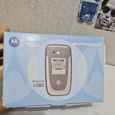 Motorola V360 New Old Stock 