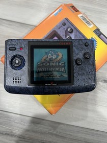 NeoGeo Pocket Color Launch Edition Blue + games