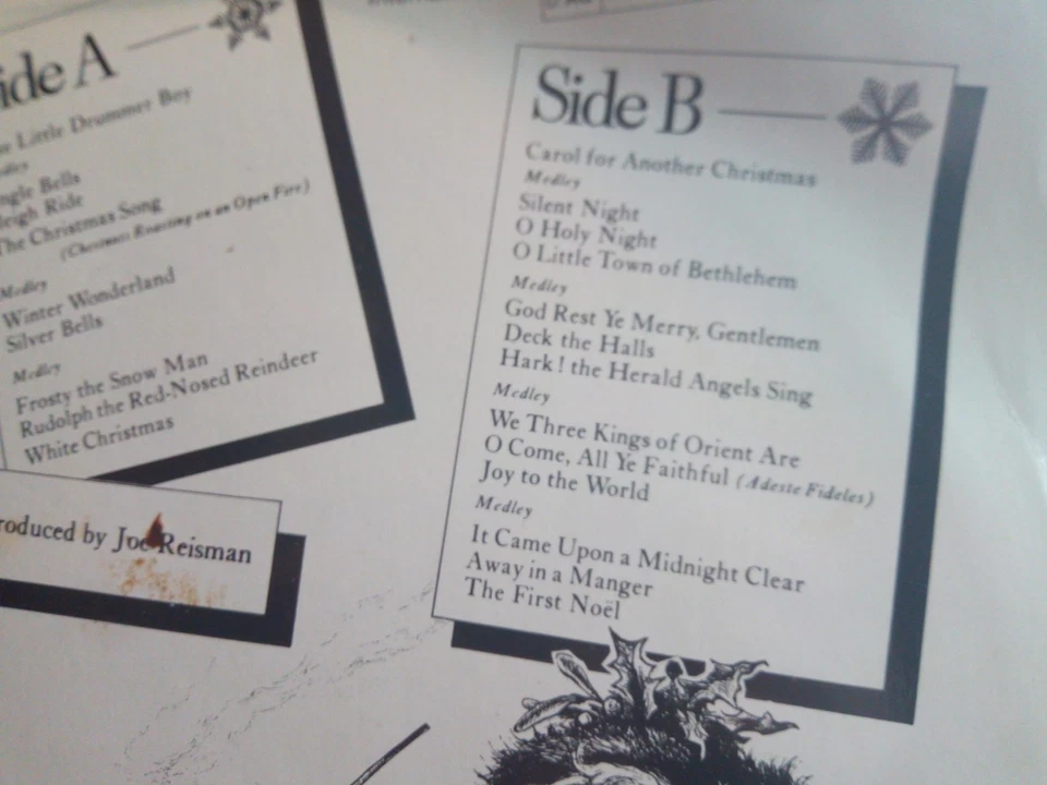 Henry Mancini - A Very Mancini Christmas - UK RCA NL81928 stereo LP - Image 4 of 4