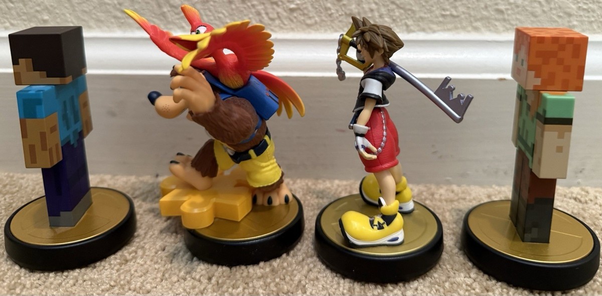 Super Smash Bros. Classic Mascot Lot Amiibo Sonic PacMan Sora
