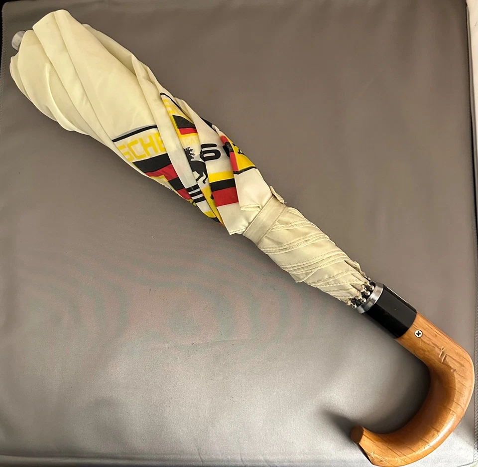 Paraguas plegable Porsche vintage Foto 2 de 2