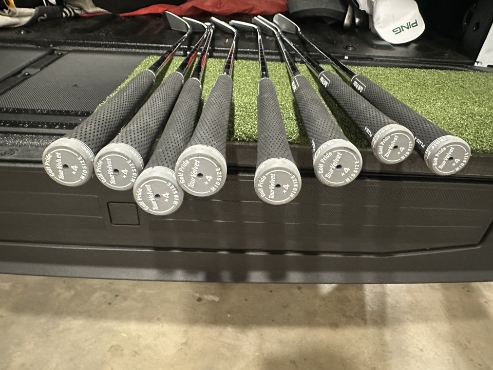 Jeu De Fers De Golf Ping I240 4 à UW - Droit, Shaft Rigide Nippon, Occasion