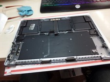 Genuine Apple MacBook Pro 2021 A2485 16" Touchpad Keyboard Assembly Replacemen
