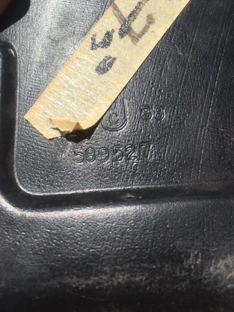 1964 - 1967 年 Oldsmobile F85 Cutlass 4-4-2 442 NOS(有裂纹)挡风玻璃洗衣机罐 — 第 4/4 张图片