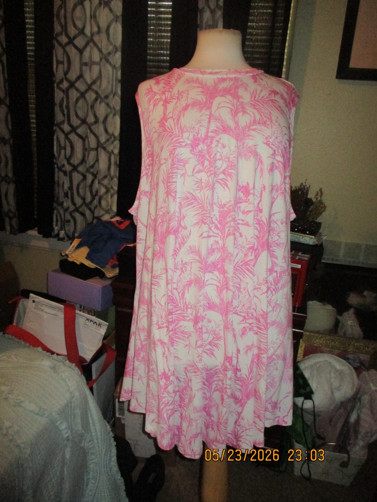 Picture 4 of 9