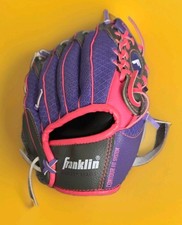 Franklin Baseball T Ball Glove Girls Pink 9 1/2 Inch Right Hand Thrower Mesh Tek