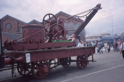 S132 35mm Slide GNR Handkran Doncaster Works c.2003