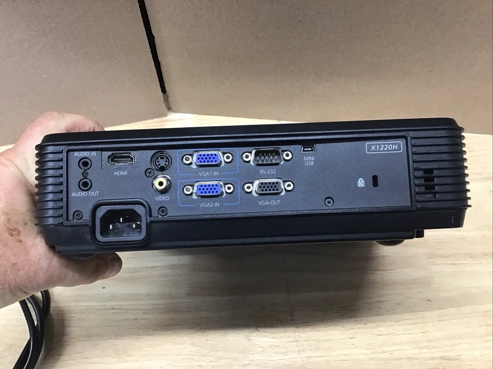 ACER Model X1220H DLP Projector 3D HDMI W/Power Cord 2527 HOURS - Image 2 of 4