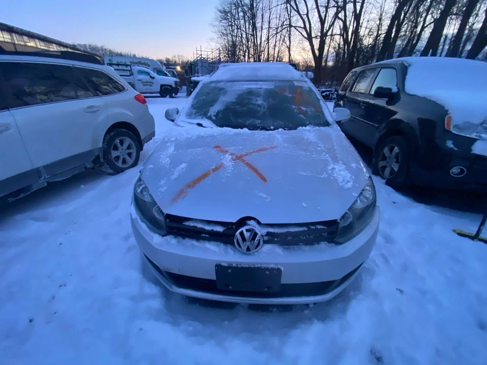 Used Rack and Pinion Assembly fits: 2014 Volkswagen Jetta power rack and pinion Foto 2 de 4