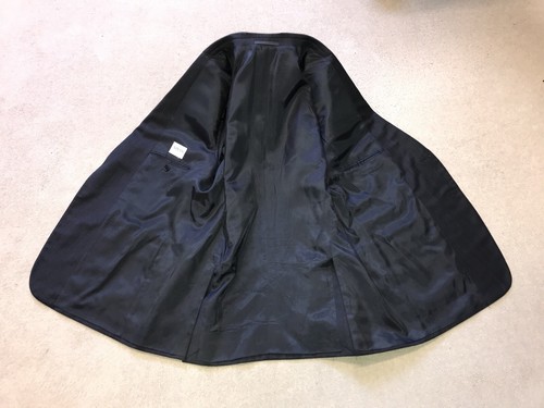 ARMANI COLLEZIONI - Mens DARK BLUE WOOL SUIT - UK 46 Reg - W38 L31 - GORGEOUS - Picture 7 of 11