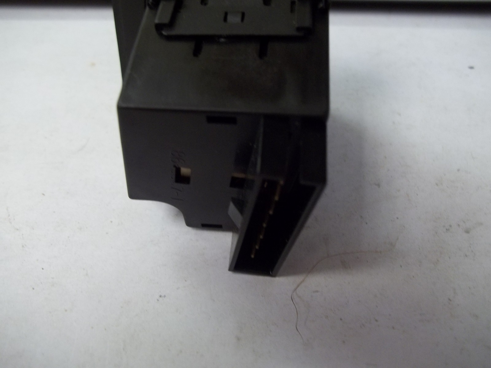 Picture 2 of 3