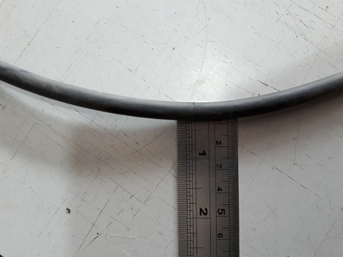 SELLO DE ANILLO O GOMA - POSIBLEMENTE DE ALCANTARILLA / CÁMARA DE INSPECCIÓN 340 mm APROX - Imagen 4 de 4