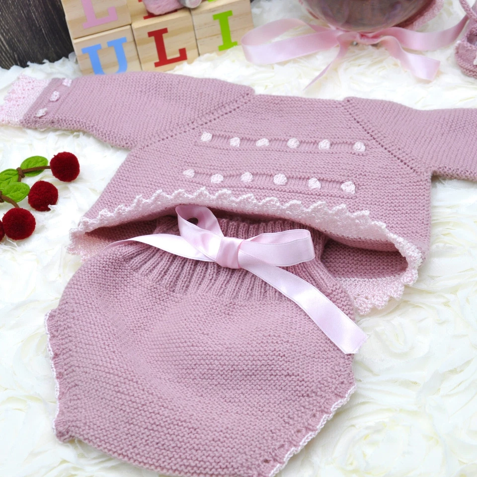 Conjunto de punto para Bebé - HECHO A MANO - Imagen 2 de 4