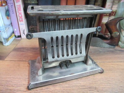 Antique Universal Toaster Landers Frary Clark Circa 1915 NO CORD ART DECO BREAD