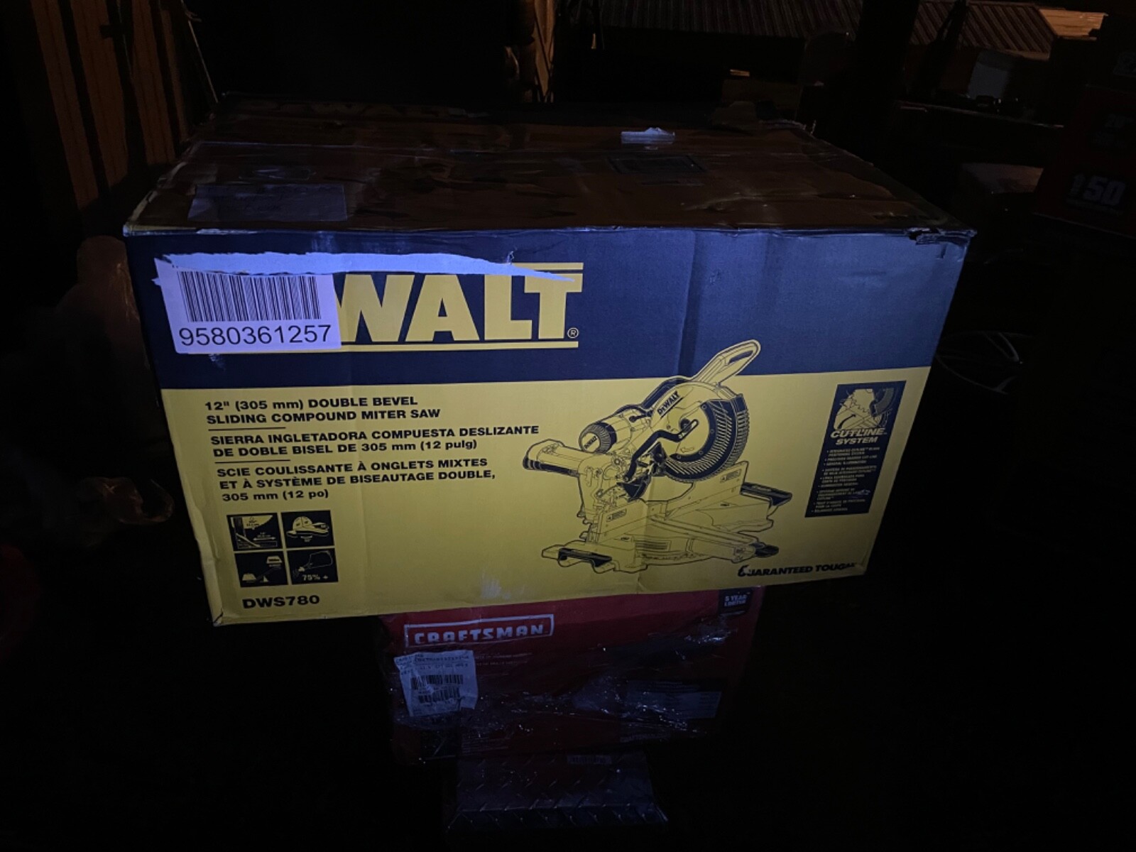 DEWALT DWS779 12 inch Double Bevel Sliding Compound Miter Saw