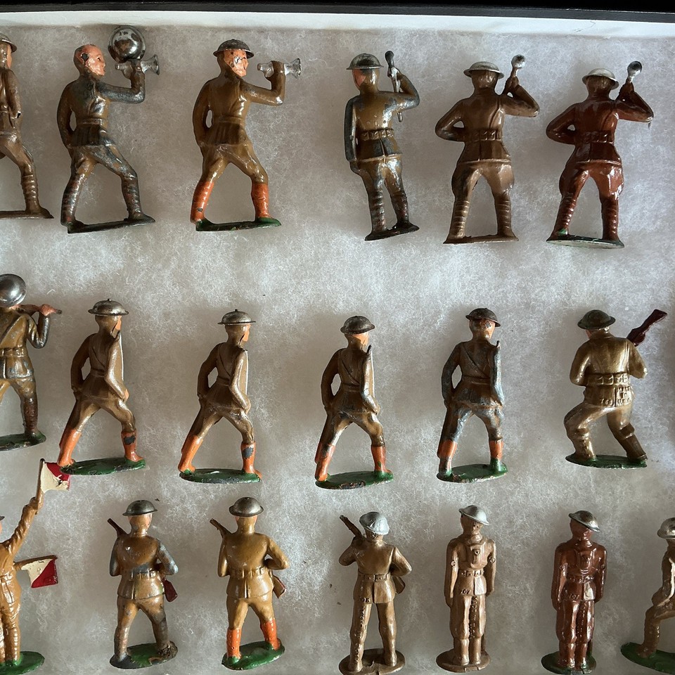 Barclays Toy Soldiers Lot Of 21 Figures | eBay