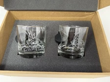 2 BenShot Arizona Coyotes Engraved "Rocks" Glasses With Embedded Hockey Puck New