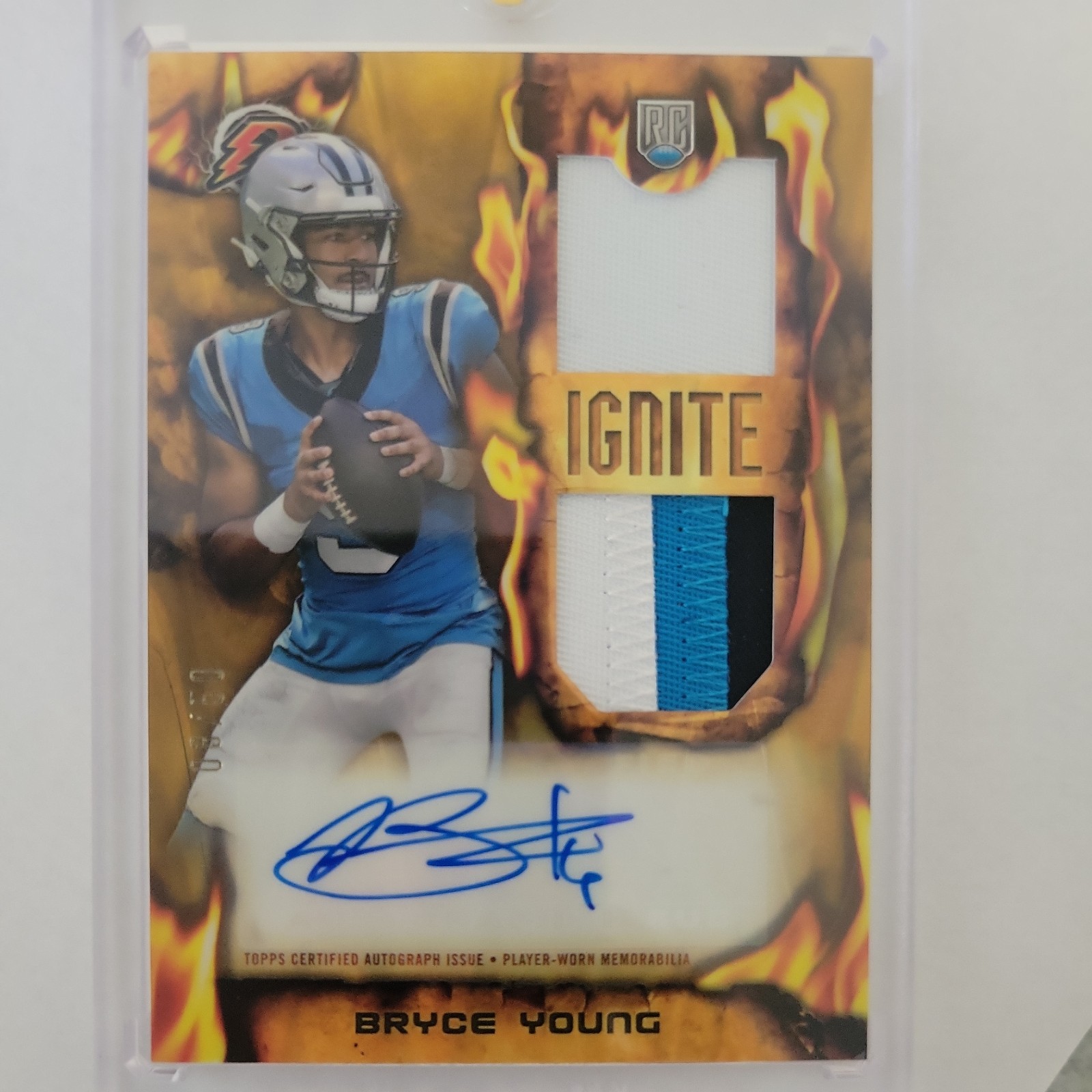 2023 Topps Resurgence Ignite - Bryce Young - Rookie Patch Auto  Gold 8 /50 - RPA