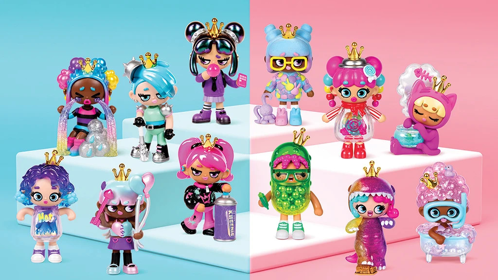 XOX Kweenie Quirky Kweens Complete: Doll-Case-Card New Open Box