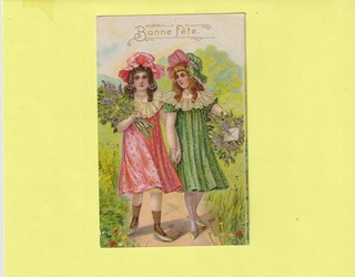 CPA GAUFREE LES JEUNES FILLES REVIENNENT AVEC DES BOUQUETS DE LILAS "DORURE"