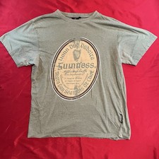 Official Guinness Green Distressed Size Large Gaelic Label Graphic T Shirt
