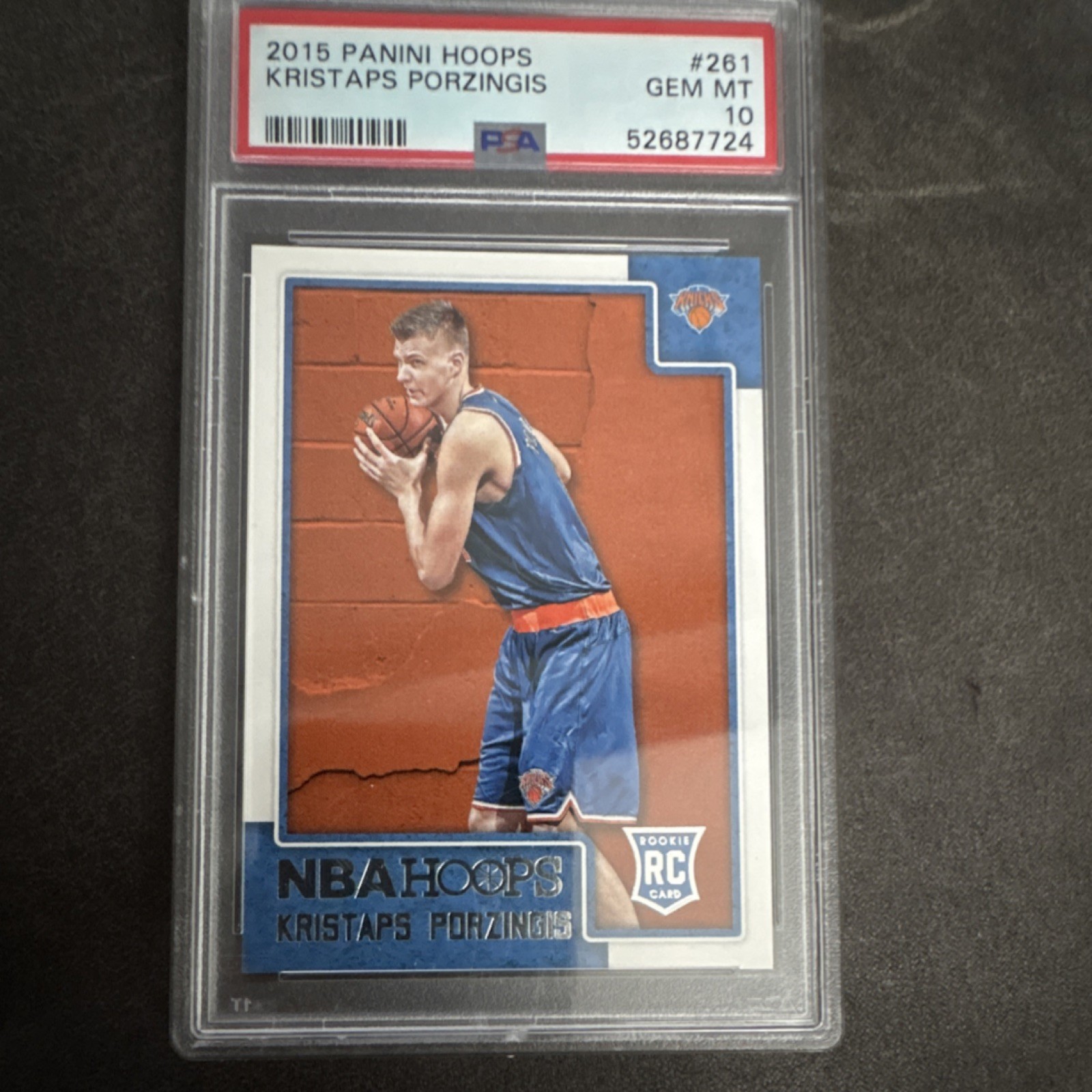 2015 Panini NBA Hoops Kristaps Porzingis #261 Knicks Rookie Base PSA 10