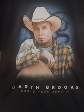 Garth Brooks World Tour 2014-2017 Men  s T-Shirt Size 2XL Country Music