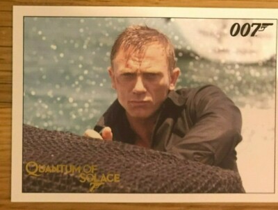 JAMES BOND ARCHIVES 2015: GOLD PARALLEL BASE CARD: QUANTUM OF SOLACE 027