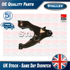 Se adapta al brazo de control de pista delantero derecho inferior derecho para Toyota Land Cruiser Amazon