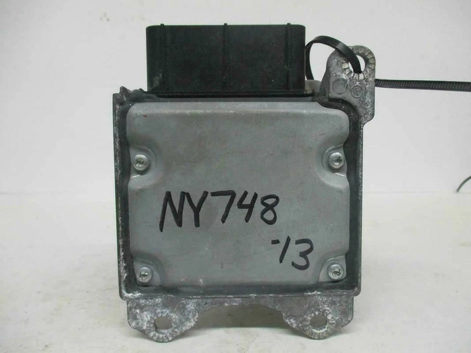 NY748-12 OEM 1999-2001 Ford EXPLORER MOUNTAINEER Air Bag Control COMPUTER MODULE - Изображение 2 из 3