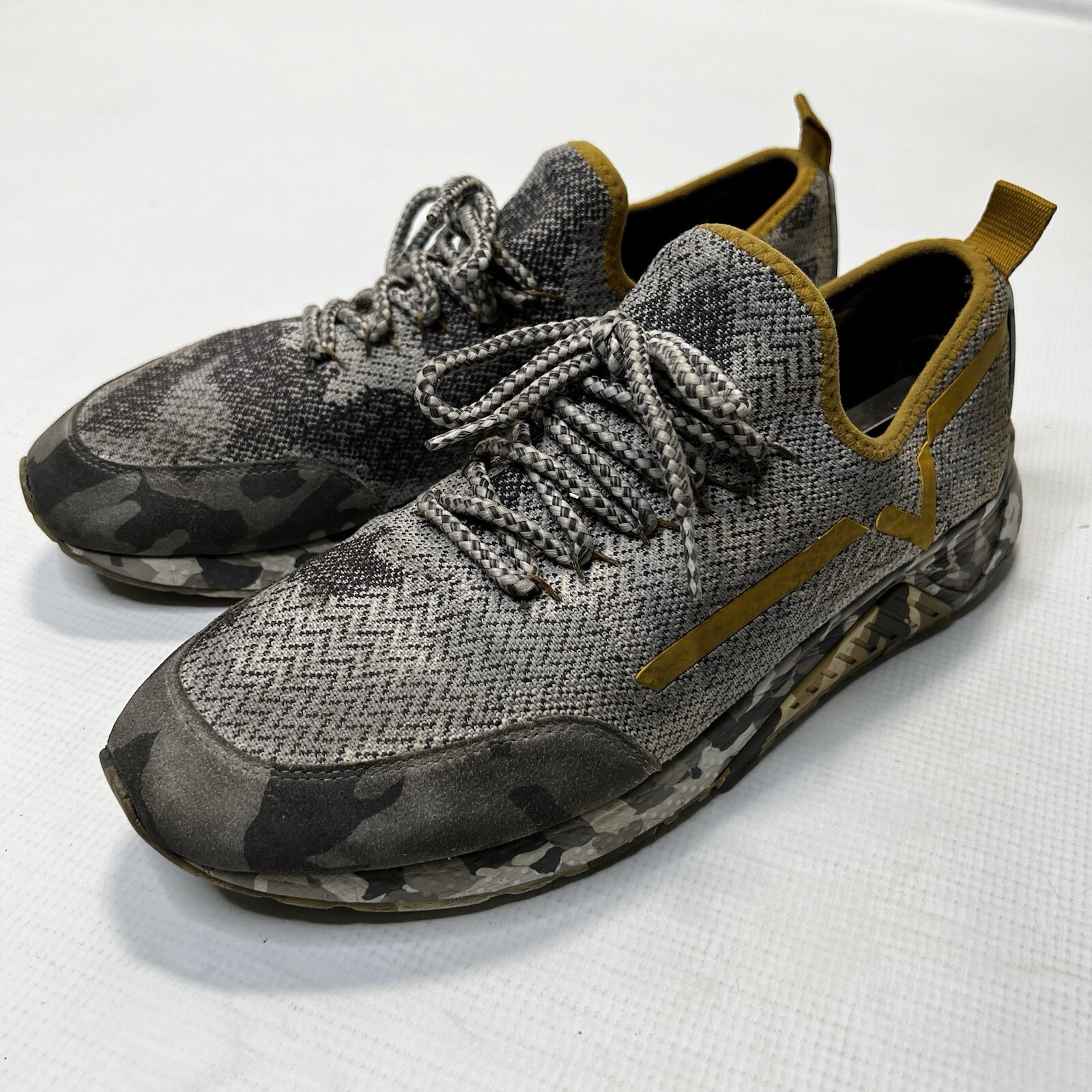 Diesel SKB S-KBY Sneakers Mens Size 10.5 Gray Camo Gold Knit Shoes