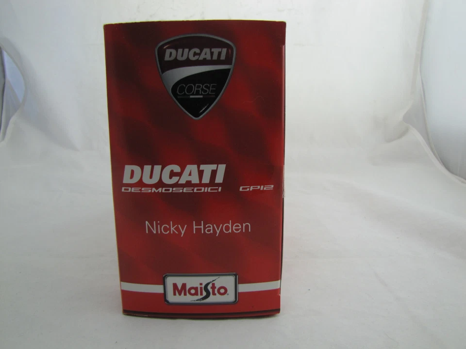 Maisto 31401 Ducati Desmosedici GP12 Nicky Hayden #69 - 1:10 - Rarität - - Bild 4 von 4