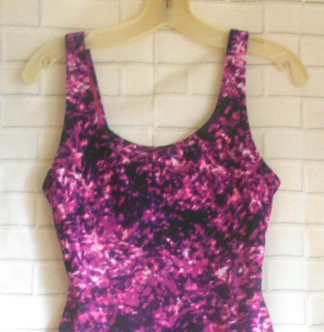 Traje de baño Speedo para mujer rosa blanco negro tye dye forrado de una pieza talla 8 playero Foto 2 de 4