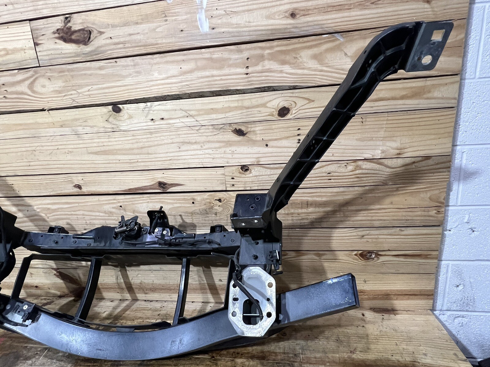 💥OEM 2014-2021 Maserati Quattroporte Radiator Support Rebar Cooling Assembly