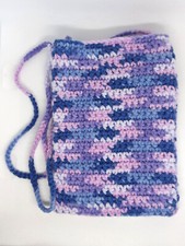 Borsetta tracolla portacellulare in cotone realizzata a mano all'unicinetto