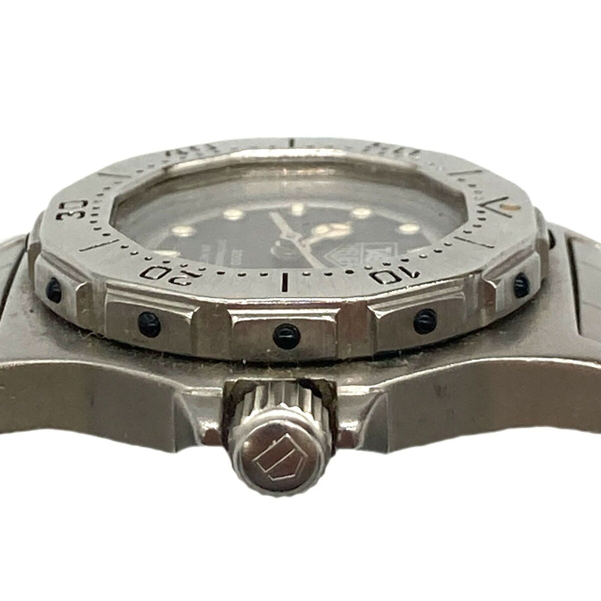 Tag Heuer Professional 3000 932.208 Quartz Black Dial Round Tag Heuer Professional 3000 932.208 Quartz Black Dial Round