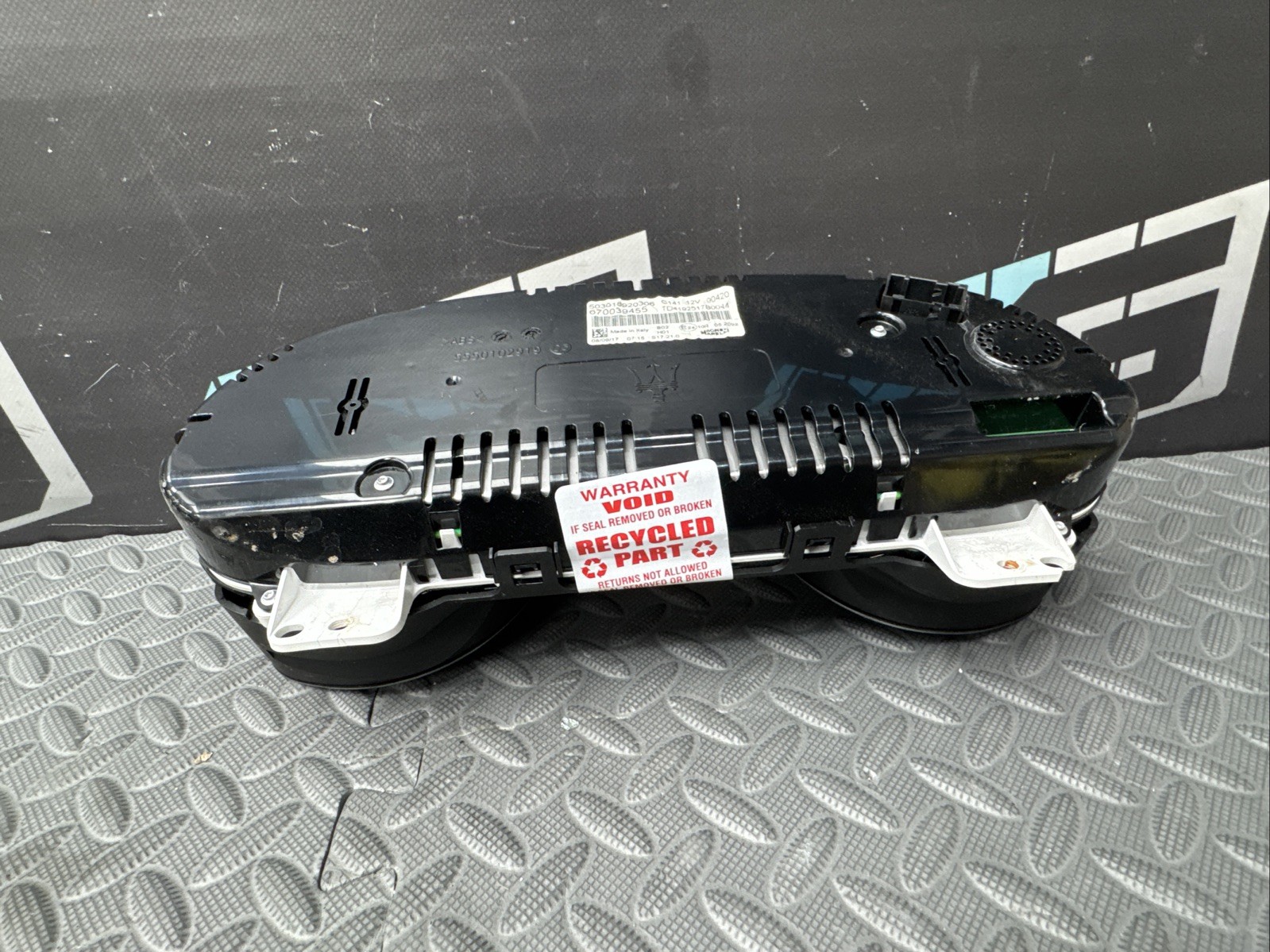 OEM 2014-2020 Maserati Ghibli Speedometer Instrument Gauge Cluster 59K Miles