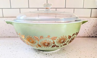 Vintage Pyrex 1962-63 Sage Medallion Casserole Dish With Lid