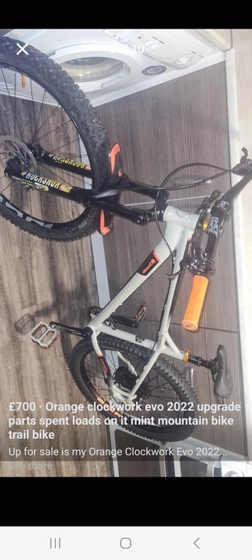 Orange Clockwork Evo Large 2022 27.5