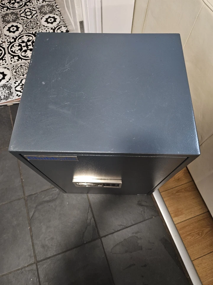 CHUBBSAFES Homevault S2 Burglary Resistant - Image 3 of 4